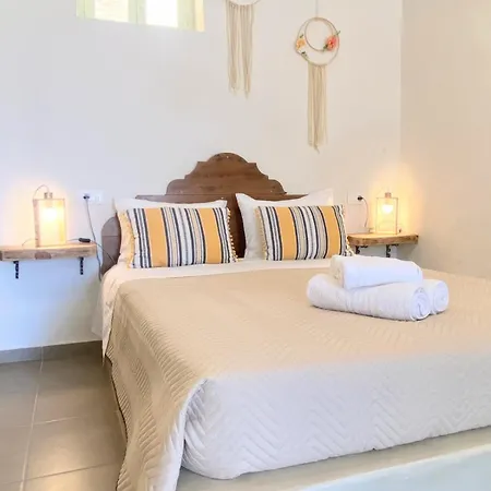 Aleminas House 1
