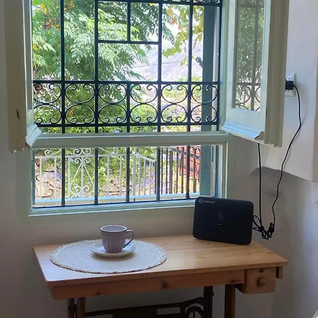 Aleminas House 1 Сими