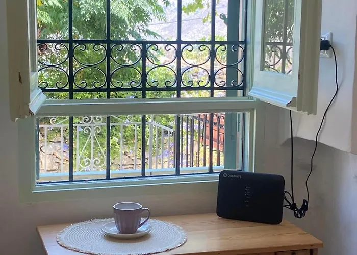 Aleminas House 1 سيمي